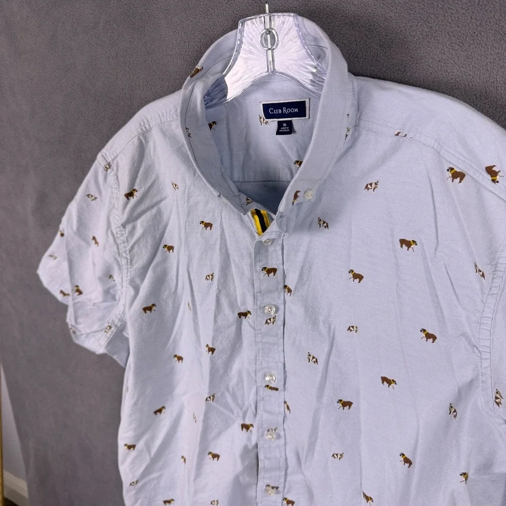 Club Room Mens XL Blue‎ Dogs Pattern Shirt Read!